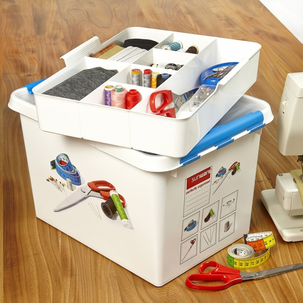 Sewing Box with handle, CRAFT BOX LARGE, 40 x 30 x H 26 cm, White / Blue in the group Storage / Laundry and care / Ironing accessories at SmartaSaker.se (41769)