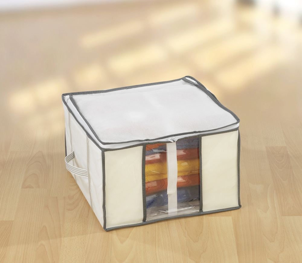 Box with vacuum bag, SOFT BOX, SMALL, 42 x 40 x H 25 cm, White in the group Storage / Wardrobe storage / Vacuum storage / Vacuum bags with boxes at SmartaSaker.se (41826)