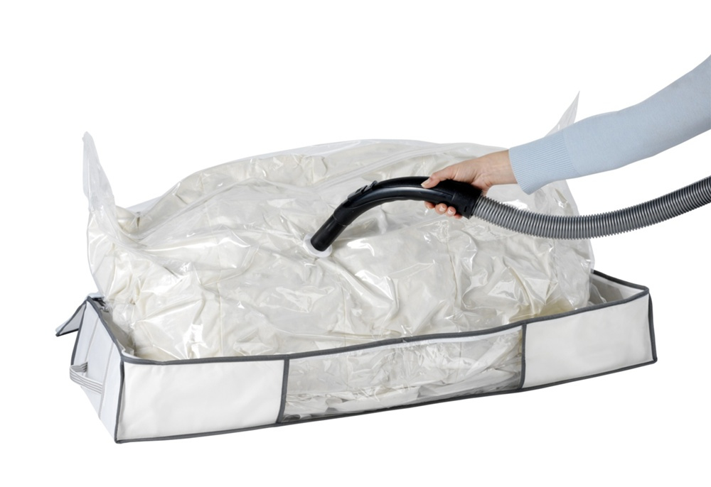 Box with vacuum bag, under-bed storage, SOFT BOX, 105 x 45 x H 15cm, white in the group Storage / Wardrobe storage / Vacuum storage / Vacuum bags with boxes at SmartaSaker.se (41829)