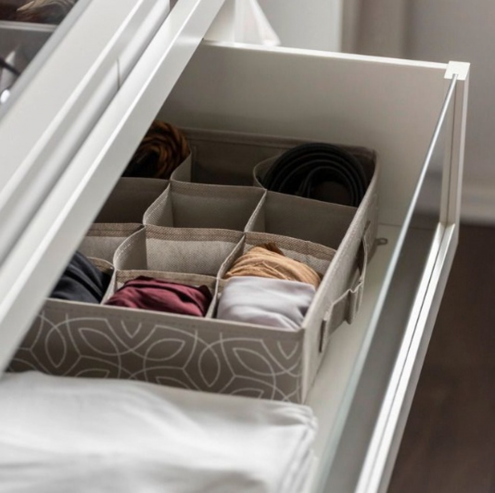 Drawer Organizer 16 compartments, BALANCE, 31 x 31 x H8,5 cm, Beige in the group Storage / Wardrobe storage / Sorting boxes at SmartaSaker.se (41904)