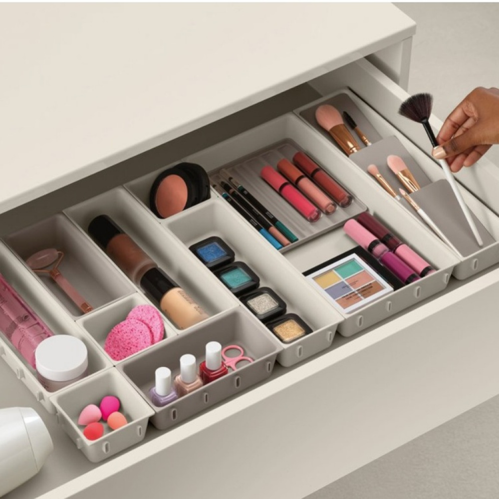 Storage trays, Set of 12, VIVA LARGE DRAWER ORGANISER, Joseph Joseph, Shell in the group Storage / Kitchen storage / Kitchen cabinet organizers / Cutlery drawers at SmartaSaker.se (41940)