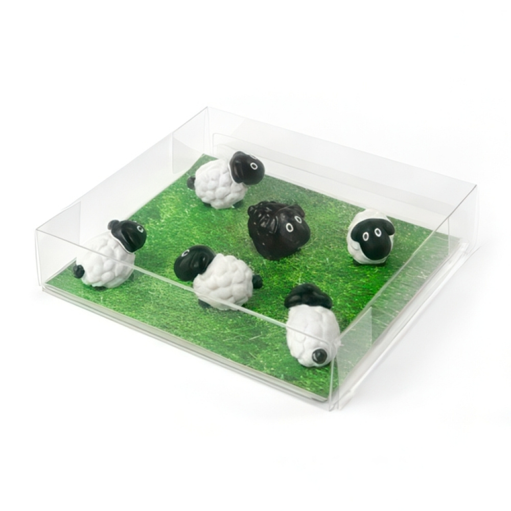 Magnets SHEEP, set of 6, white / black in the group Storage / Magnets and adhesives at SmartaSaker.se (41968)