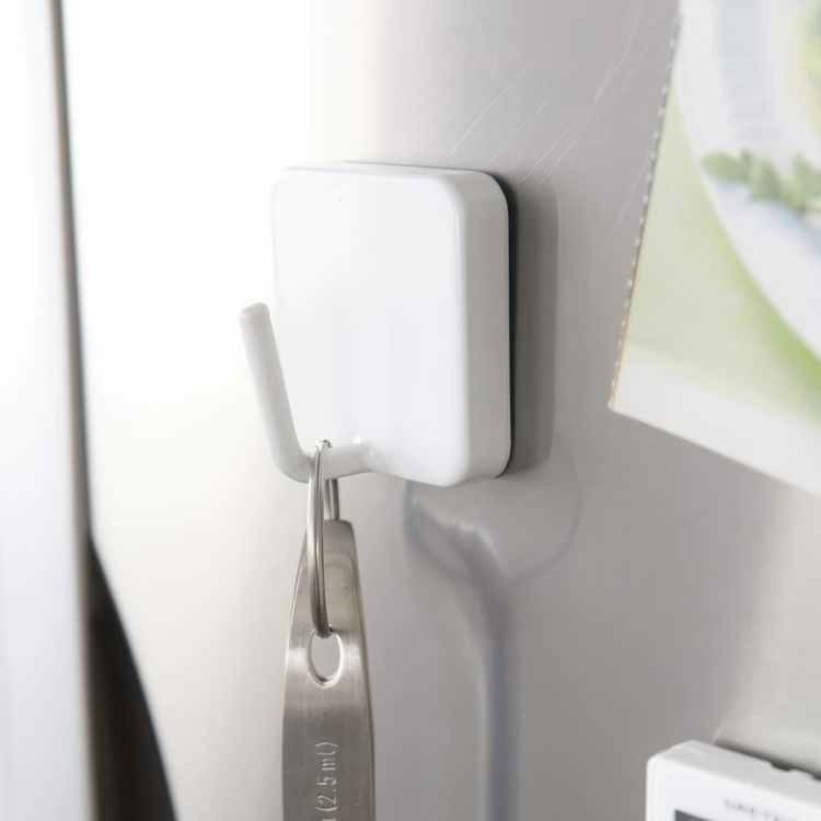 Magnetic Hook, TOWER, 4,8 x 3,3 x H 4,8 cm, Yamazaki, White in the group Storage / Magnets and adhesives / Magnetic Hooks at SmartaSaker.se (42058)