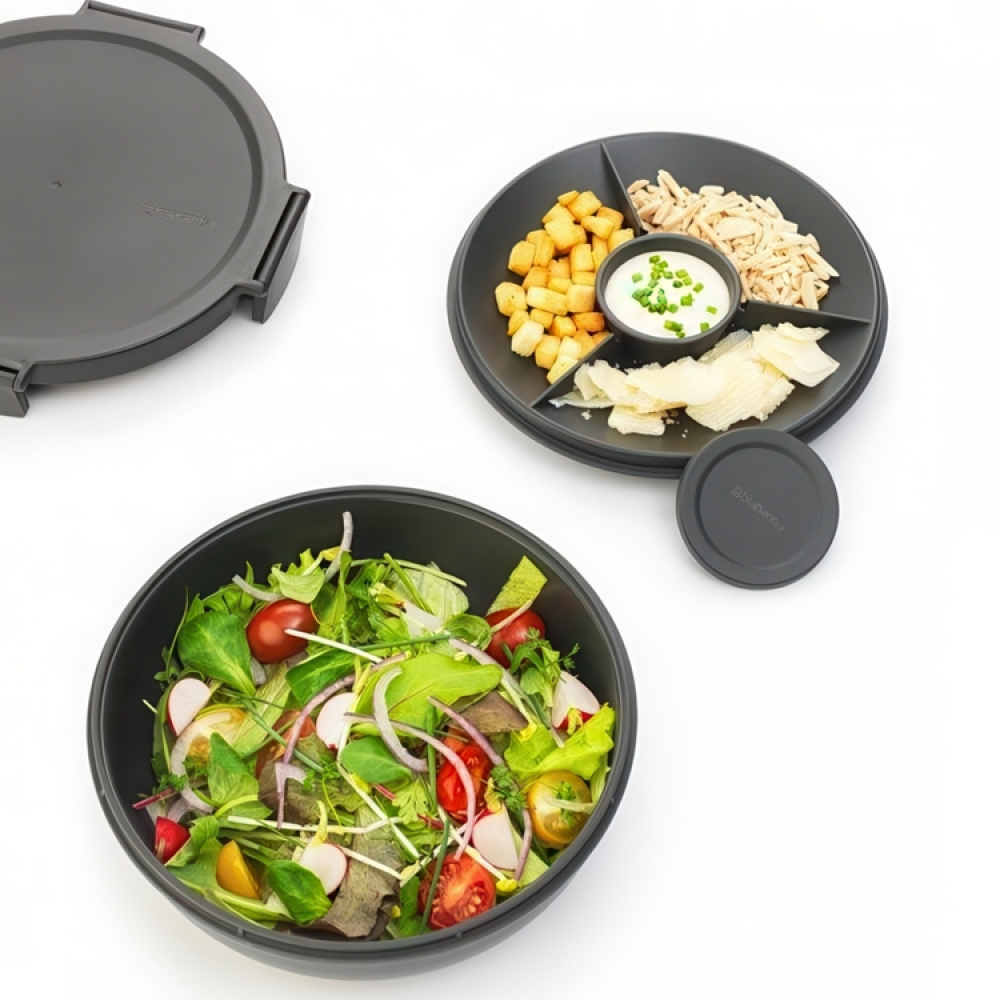 Lunch box, 1,3 L, BRABANTIA MAKE & TAKE LSALAD BOWL, Ø 21 x H 7,5 cm in the group Storage / Kitchen storage / Food containers / SmartStore food containers at SmartaSaker.se (42114)