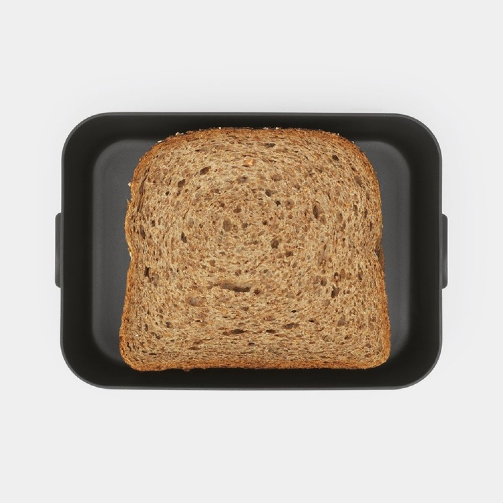 Food storage, 1,1 L, BRABANTIA MAKE & TAKE MEDIUM LUNCH BOX , 20 x 13,5 x H 5,5 cm, Dark grey in the group Storage / Kitchen storage / Food containers / Plastic lunch boxes at SmartaSaker.se (42149)