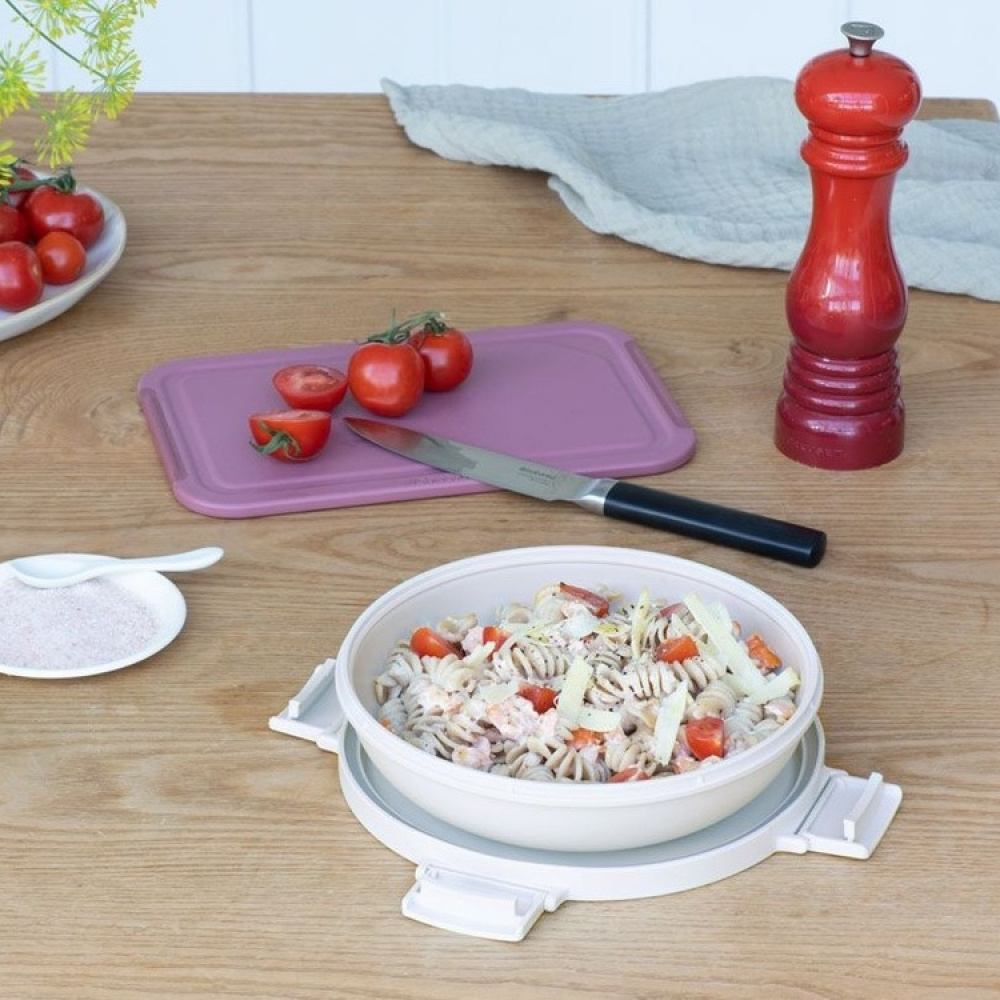 Lunch box, 1 L, BRABANTIA MAKE & TAKE LUNCH BOWL, Ø 21,5 x H 6 cm in the group Storage / Kitchen storage / Food containers / Plastic lunch boxes at SmartaSaker.se (42180)