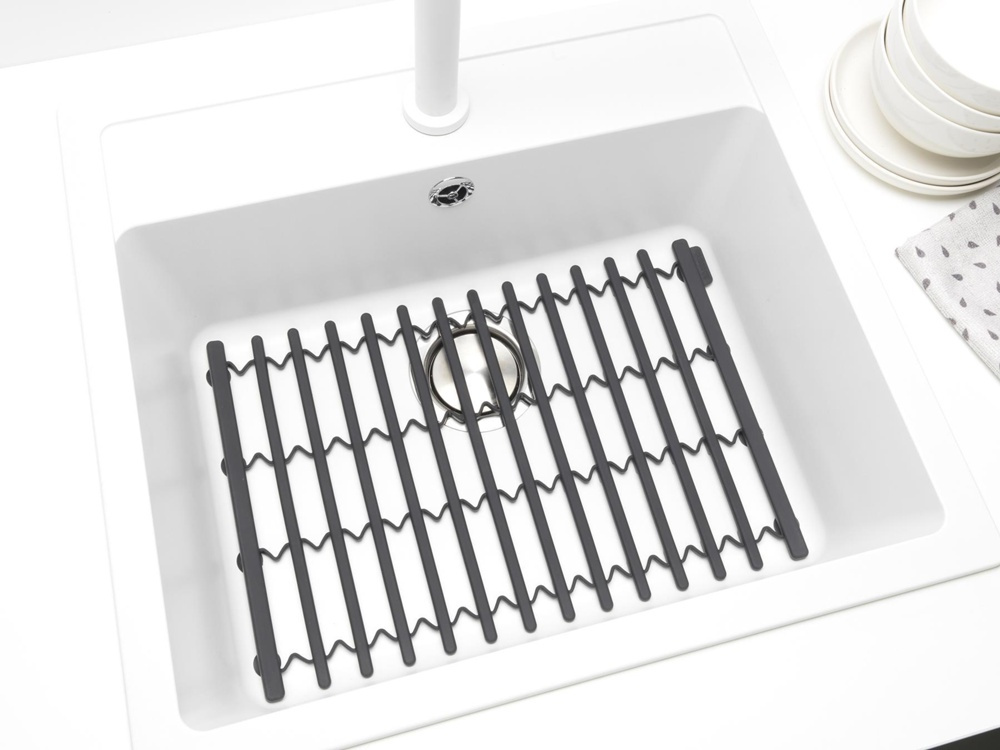 Sink Mat, Silicone, BRABANTIA , 30 x 30 - 45 cm, Dark grey in the group Storage / Kitchen storage / Dish racks and sink accessories at SmartaSaker.se (42210)