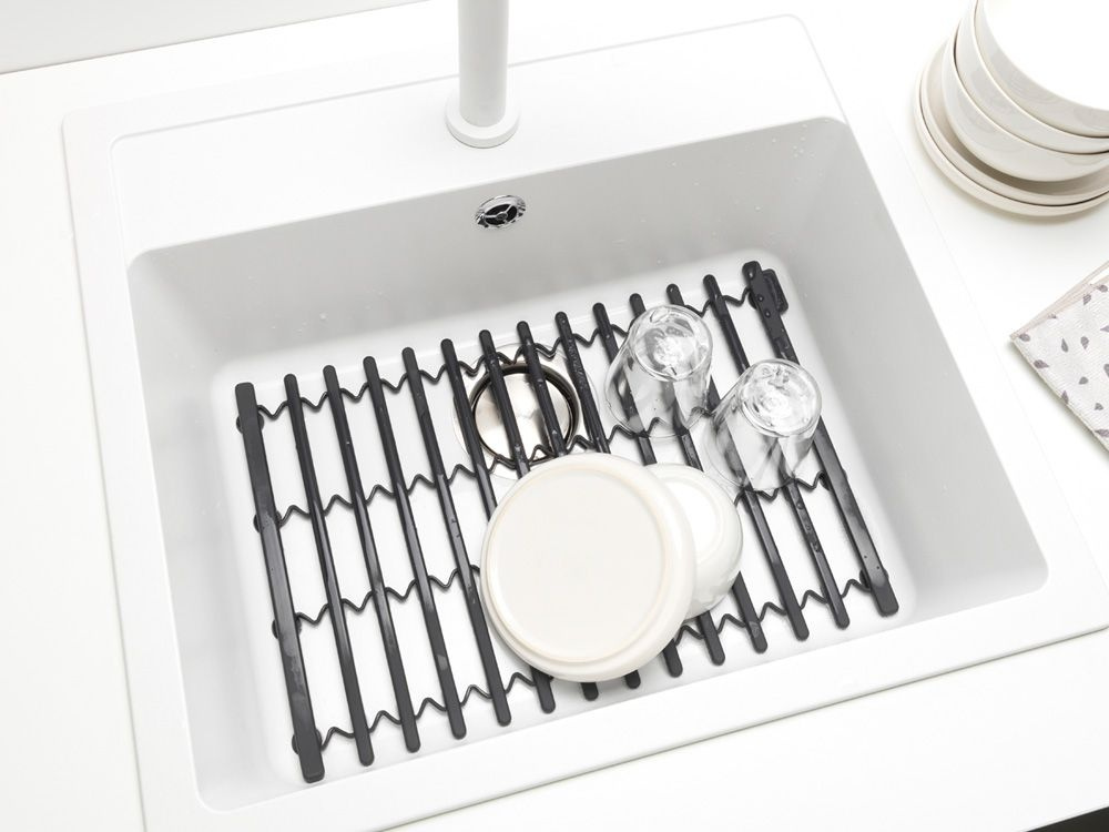 Sink Mat, Silicone, BRABANTIA , 30 x 30 - 45 cm, Dark grey in the group Storage / Kitchen storage / Dish racks and sink accessories at SmartaSaker.se (42210)