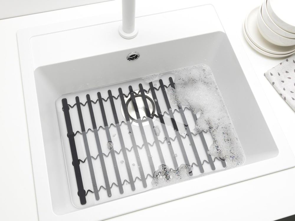 Sink Mat, Silicone, BRABANTIA , 30 x 30 - 45 cm, Dark grey in the group Storage / Kitchen storage / Dish racks and sink accessories at SmartaSaker.se (42210)