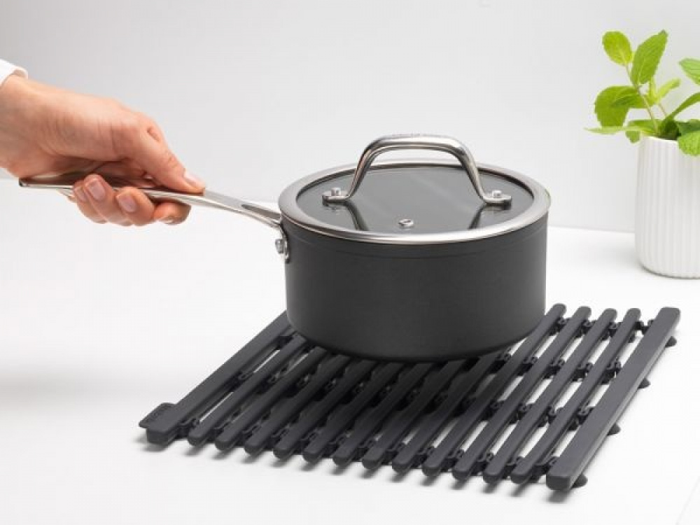 Sink Mat, Silicone, BRABANTIA , 30 x 30 - 45 cm, Dark grey in the group Storage / Kitchen storage / Dish racks and sink accessories at SmartaSaker.se (42210)