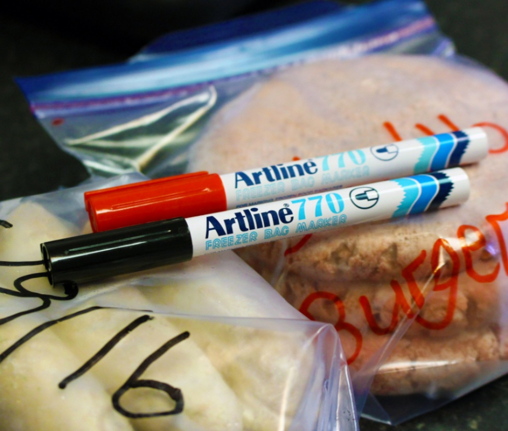 Marker pen for the freezer, ARTLINE FREEZER BAG MARKER, Black in the group Storage / Office supplies at SmartaSaker.se (42285)
