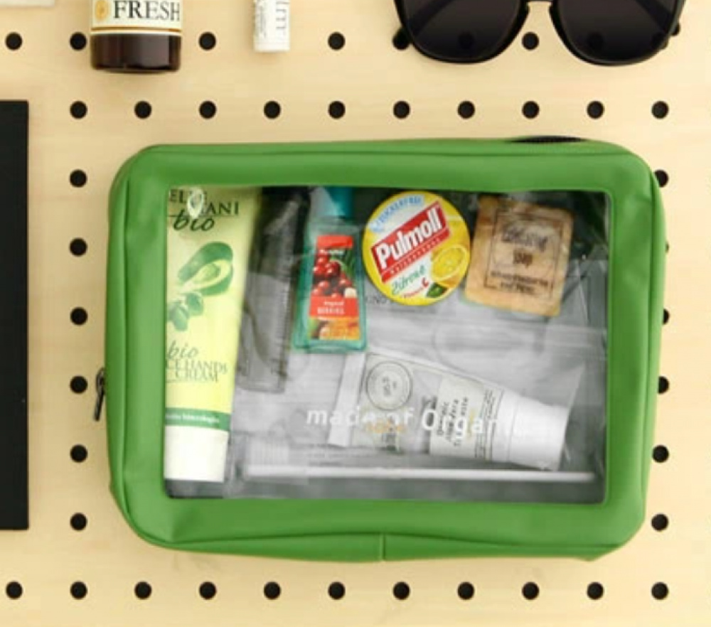 Storage / Packing pouch NÄHE SMALL, 18 x 11cm in the group Storage / Travel storage / Toiletry bags at SmartaSaker.se (42300)