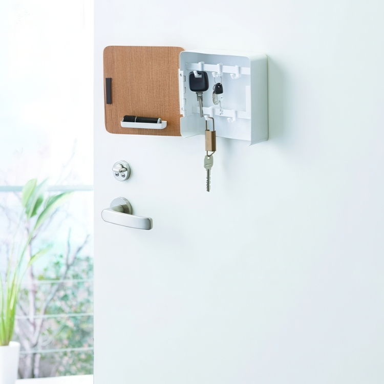 Key Cabinet, Magnetic, RIN SQUARE, Yamazaki, 16 x 16 cm, White / Nature in the group Storage at SmartaSaker.se (42312)