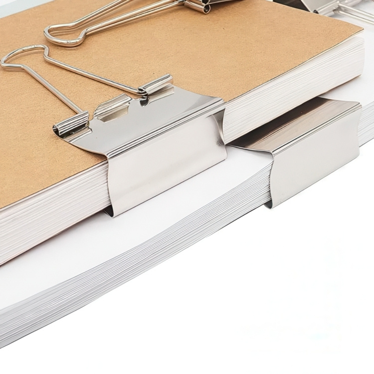 Paper Clips, Set of 4, FOLD BACK XL, 51mm, Silver in the group Storage / Office supplies at SmartaSaker.se (42356)