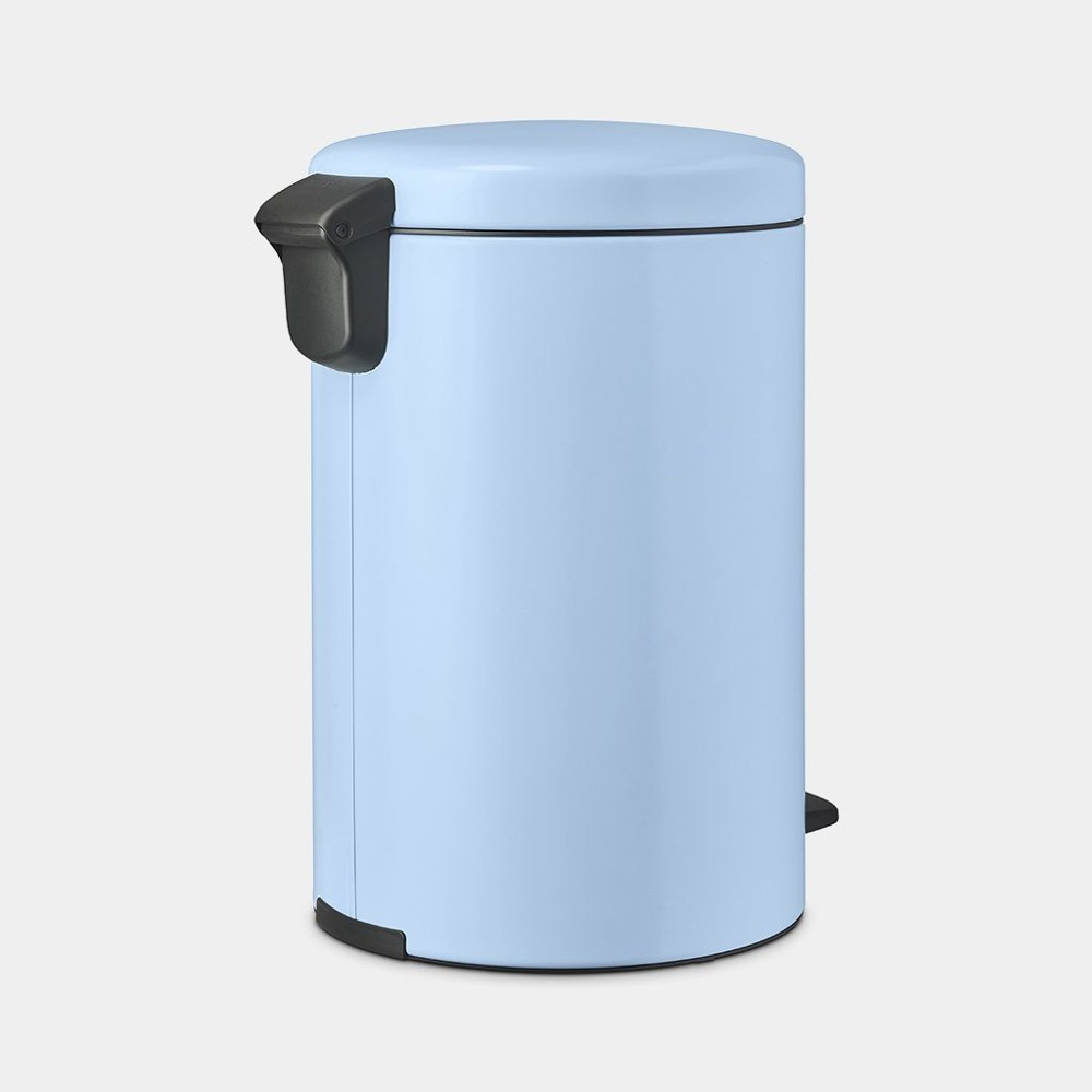 Trash Can / Pedal Bin, 3 L, BRABANTIA NEWICON, Ø 17 x H 26,4 cm, Dreamy Blue in the group Storage / Cleaning and waste sorting / Waste sorting at SmartaSaker.se (42368-dreamy-blue)