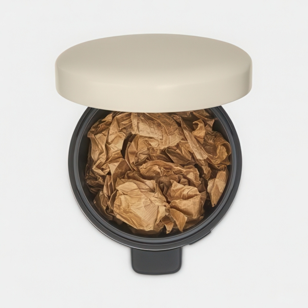 Trash Can / Pedal Bin, 5 L, BRABANTIA NEWICON, Ø 20,5 x H 29,1 cm in the group Storage / Cleaning and waste sorting / Waste sorting at SmartaSaker.se (42370)