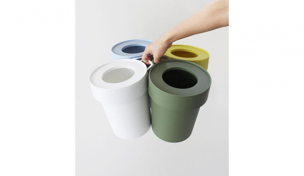 Trash can with lid and hook, TAPTRASH SMALL, 5L, Blue-grey in the group Storage / Bathroom storage / Waste bins at SmartaSaker.se (42380)