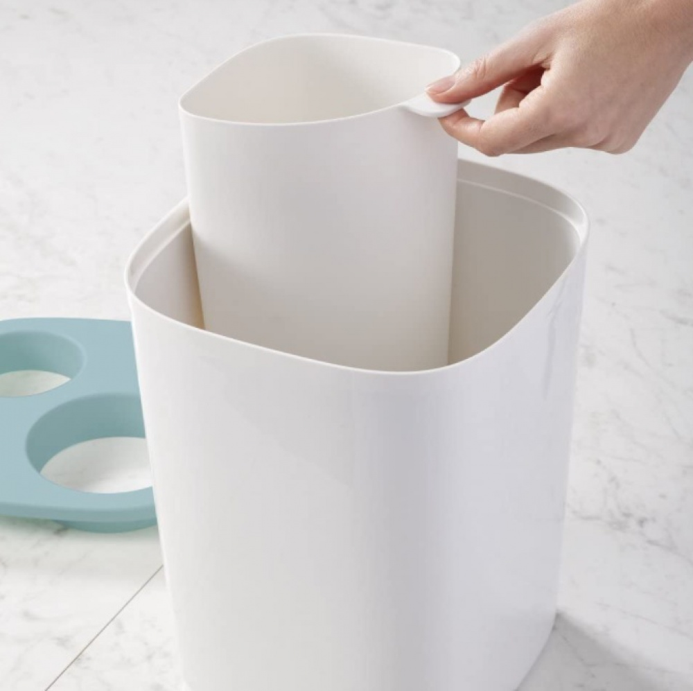 Trash Can, Two Compartments, SPLIT WASTE, 8 Litres, Joseph Joseph, White / Blue in the group Storage / Cleaning and waste sorting / Waste sorting at SmartaSaker.se (42385)