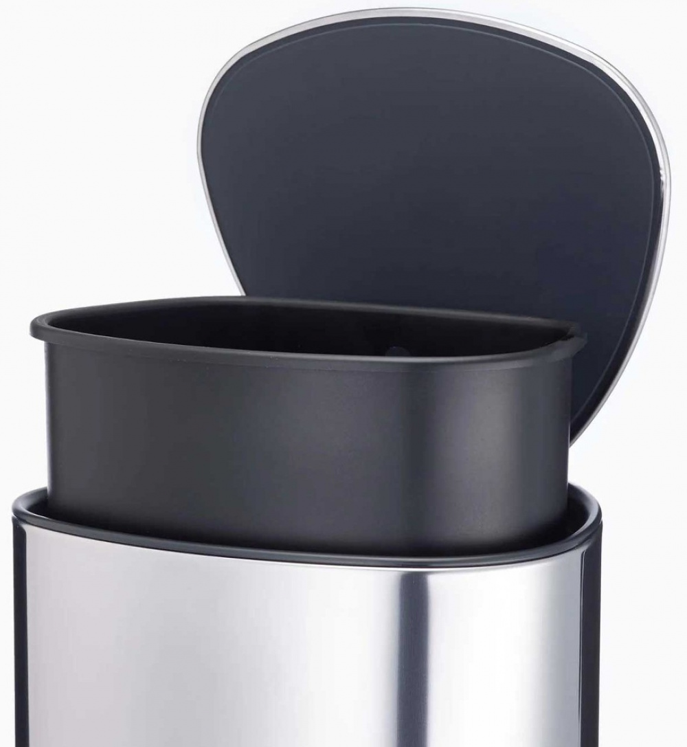 Trash Can, 5 L, EASY-STORE LUXE PEDAL BIN, Joseph Joseph, Silver in the group Storage / Cleaning and waste sorting / Waste sorting at SmartaSaker.se (42394)