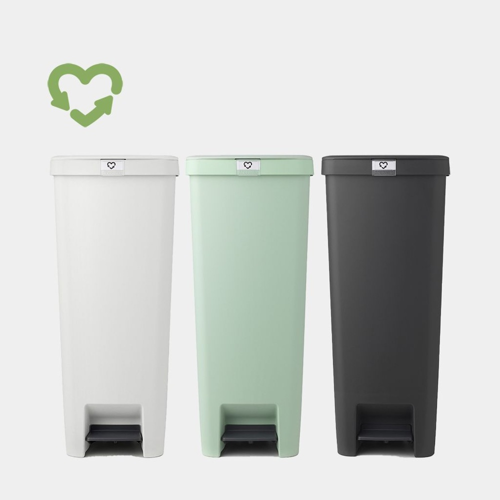 Pedal Bin, High and slim, 40 L, BRABANTIA SETUP, 35,2 x 28 x H 66,6 cm, Light Grey in the group Storage / Cleaning and waste sorting / Waste sorting at SmartaSaker.se (42396)