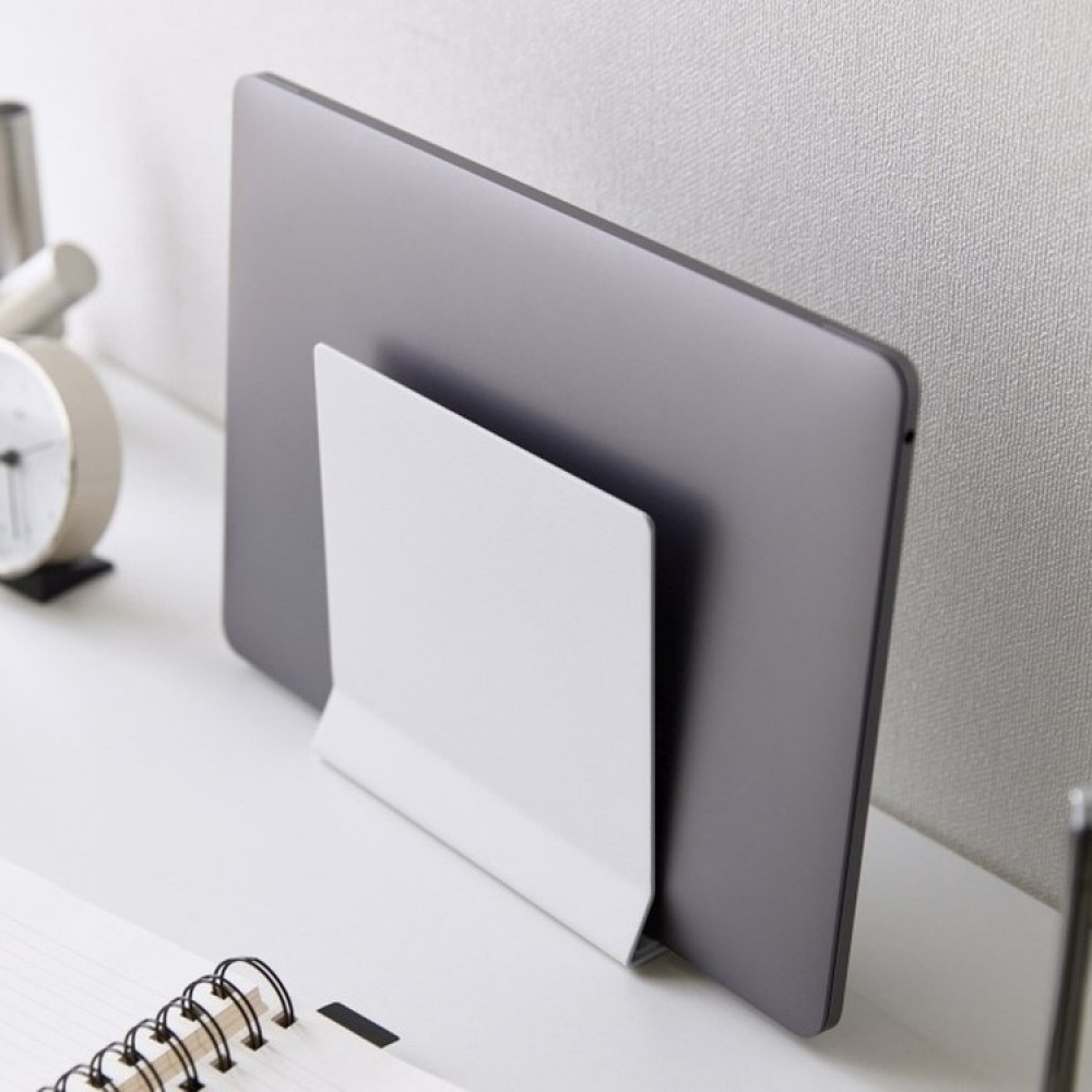 Space Saving Storage, TOWER SLIM LAPTOP STAND, Yamazaki, White in the group Storage / Office supplies at SmartaSaker.se (42427)