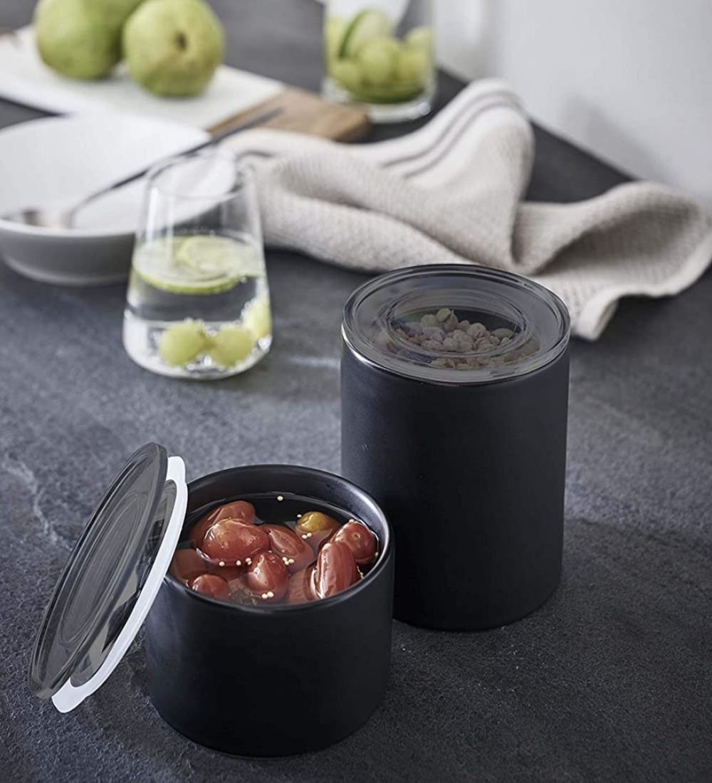 Ceramic Canister with lid, YAMAZAKI TOWER SMALL CANISTER, Ø 10,5 x H 7 cm, Black / Transparent in the group Storage / Kitchen storage / Storage bins and jars at SmartaSaker.se (42429)