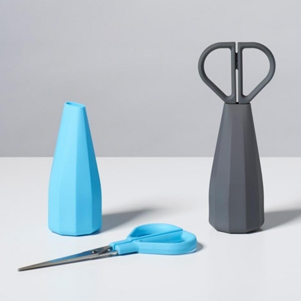 Scissors on Stand BABYLON, Lexon, Grey in the group Storage / Office supplies at SmartaSaker.se (42490)