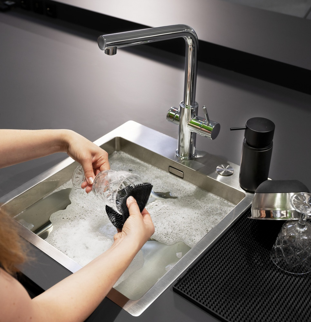 Silicone Sponges, Soft, Set of 2, SPÜL-SCHWAM, Ø 12, Black in the group Storage / Kitchen storage / Dish racks and sink accessories at SmartaSaker.se (42496)