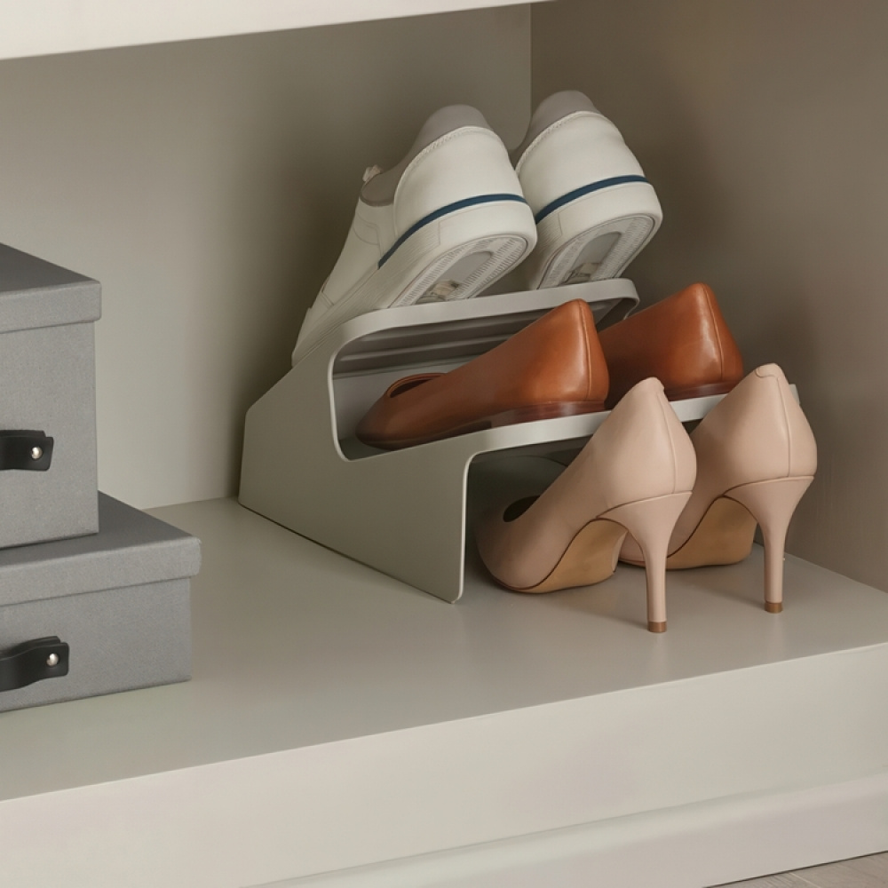 Shoe Rack, Space Saving, SHOE-IN RACK, Joseph Joseph, Light Grey in the group Storage / Wardrobe storage / Shoe storage at SmartaSaker.se (42579)
