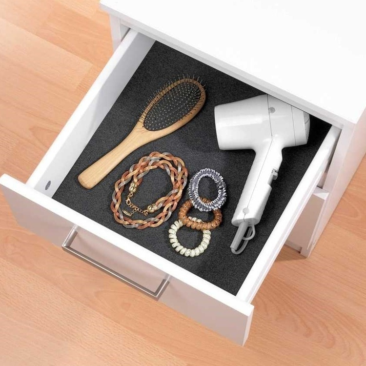 Shelf and Drawer Liner, SOFT FELT MAT, 72 x 54 cm, Dark Grey in the group Storage / Kitchen storage at SmartaSaker.se (42609)