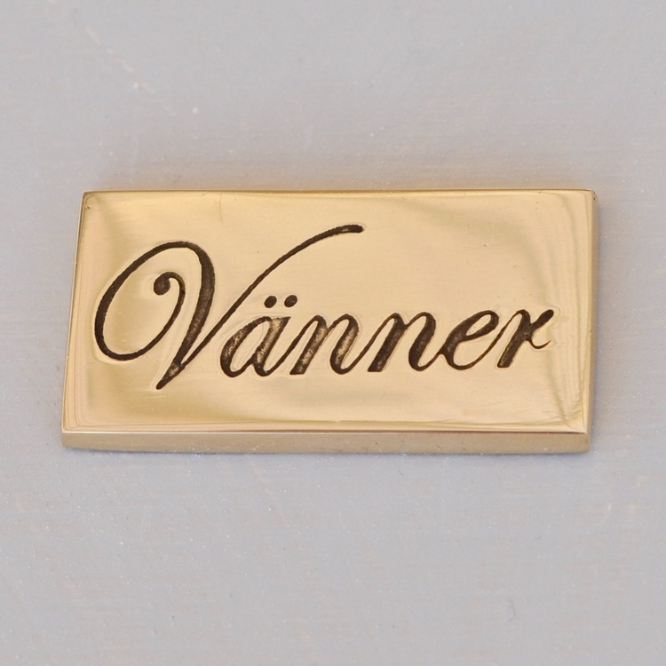 Sign, VÄNNER 4,8 x 2 cm, Exmez, Brass in the group Storage / Bathroom storage at SmartaSaker.se (42630)