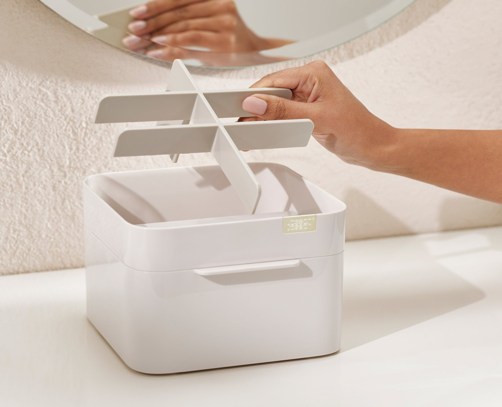 Organizer, VIVA MEDIUM COSMETIC ORGANISER, Joseph Joseph, Shell in the group Storage / Bathroom storage / Makeup storage at SmartaSaker.se (42676)