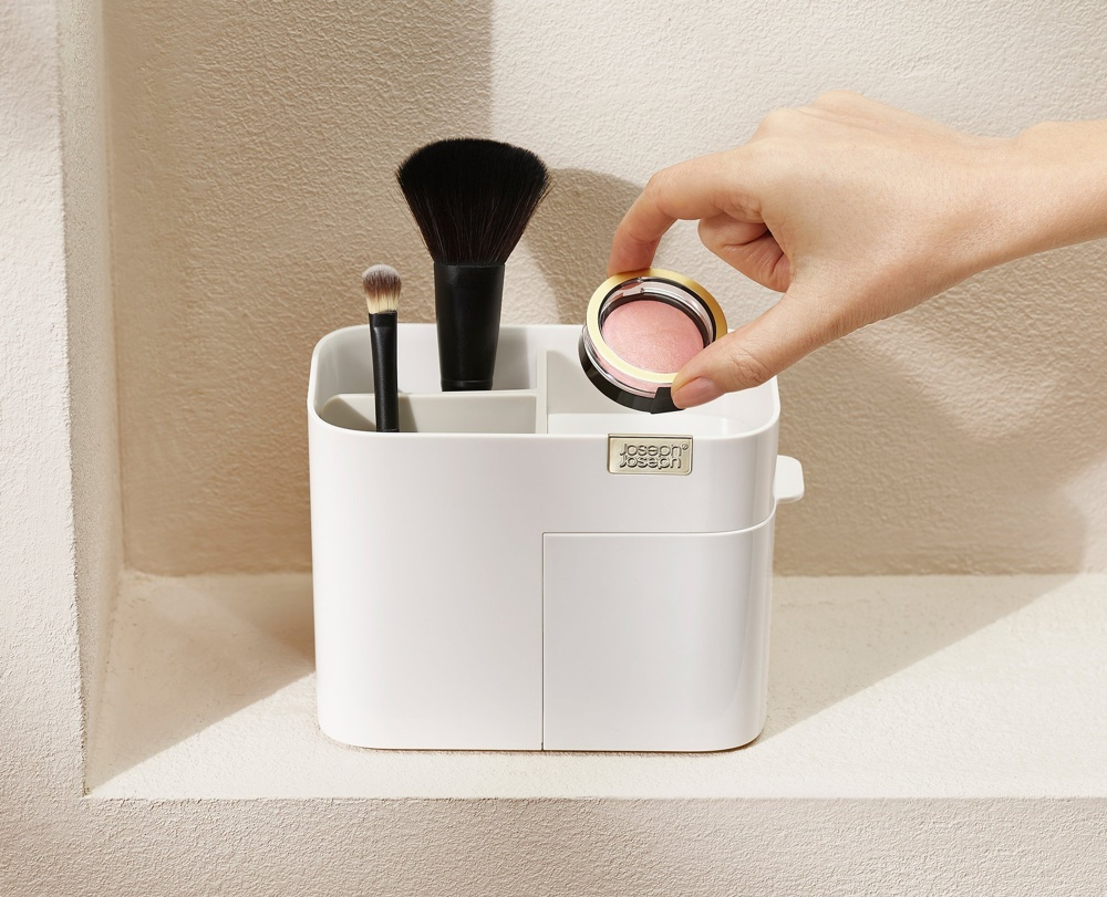 Organizer, VIVA SMALL COSMETIC ORGANISER, Joseph Joseph, Shell in the group Storage / Bathroom storage / Makeup storage at SmartaSaker.se (42677)