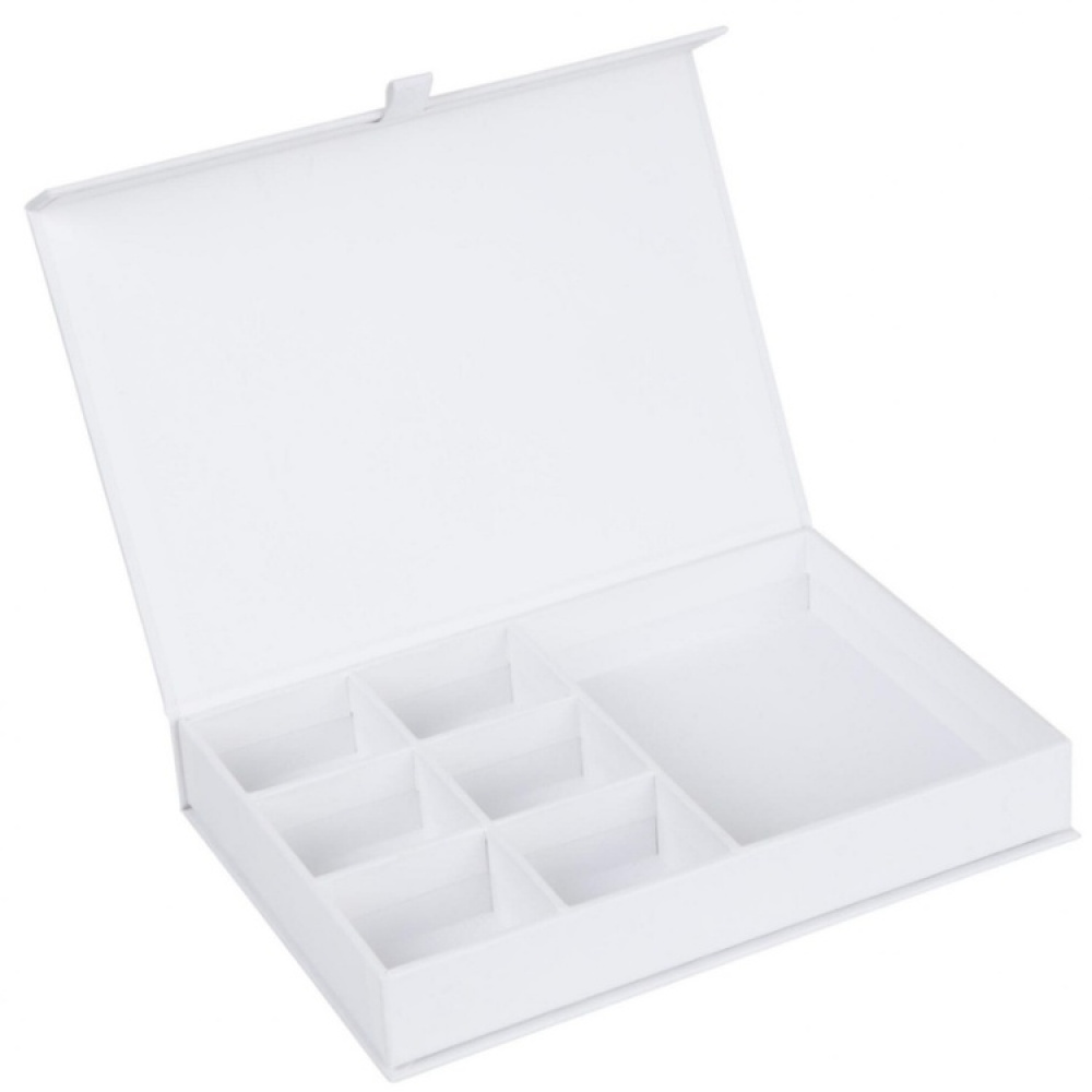 Jewlery box, Magnetic closure, BIGSO JOLIE, 26,5 x 19 x H 5 cm, White in the group Storage / Bedroom storage / Jewelry storage at SmartaSaker.se (42684)