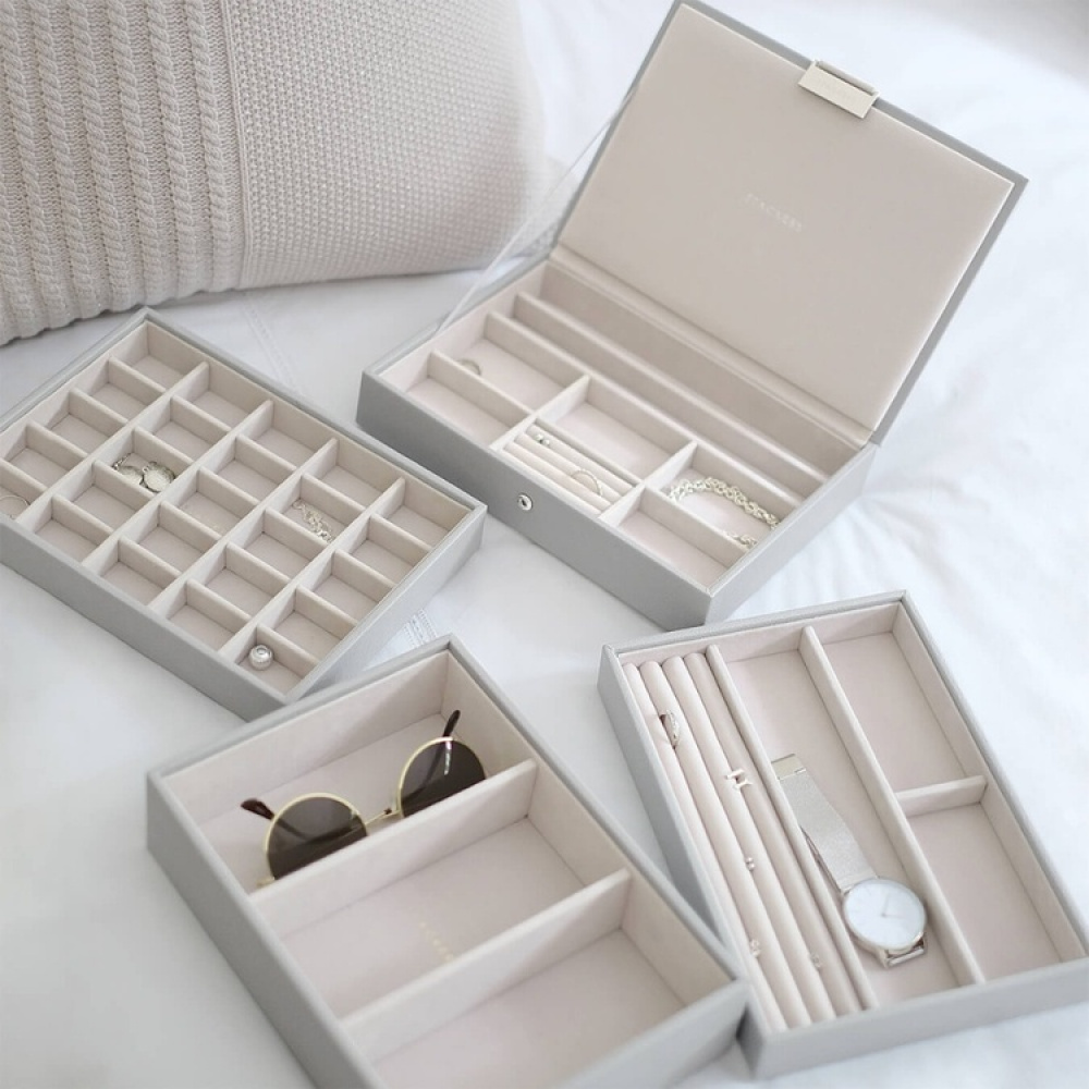 Jewellery Box, 4 layers, CLASSIC STACKERS, 25 x 18 x H 19,5 cm, Pebble Grey in the group Storage / Bathroom storage / Makeup storage at SmartaSaker.se (42708)