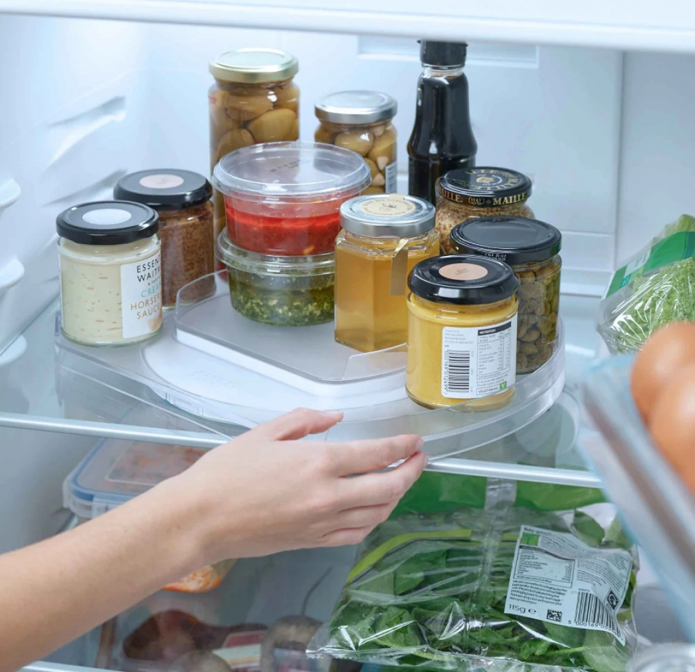 FRIDGE-STORE ROTATING ORGANISER, 33 x 28 x H 4,4 cm, Joseph Joseph, Transparent in the group Storage / Kitchen storage / Fridge storage at SmartaSaker.se (42729)