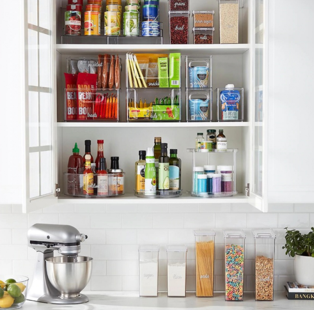 Lazy Susan, Small, THE HOME EDIT SINGLE TIER TURNTABLE Low, Ø 23 cm, Transparent in the group Storage / Kitchen storage / Kitchen cabinet organizers at SmartaSaker.se (42752)