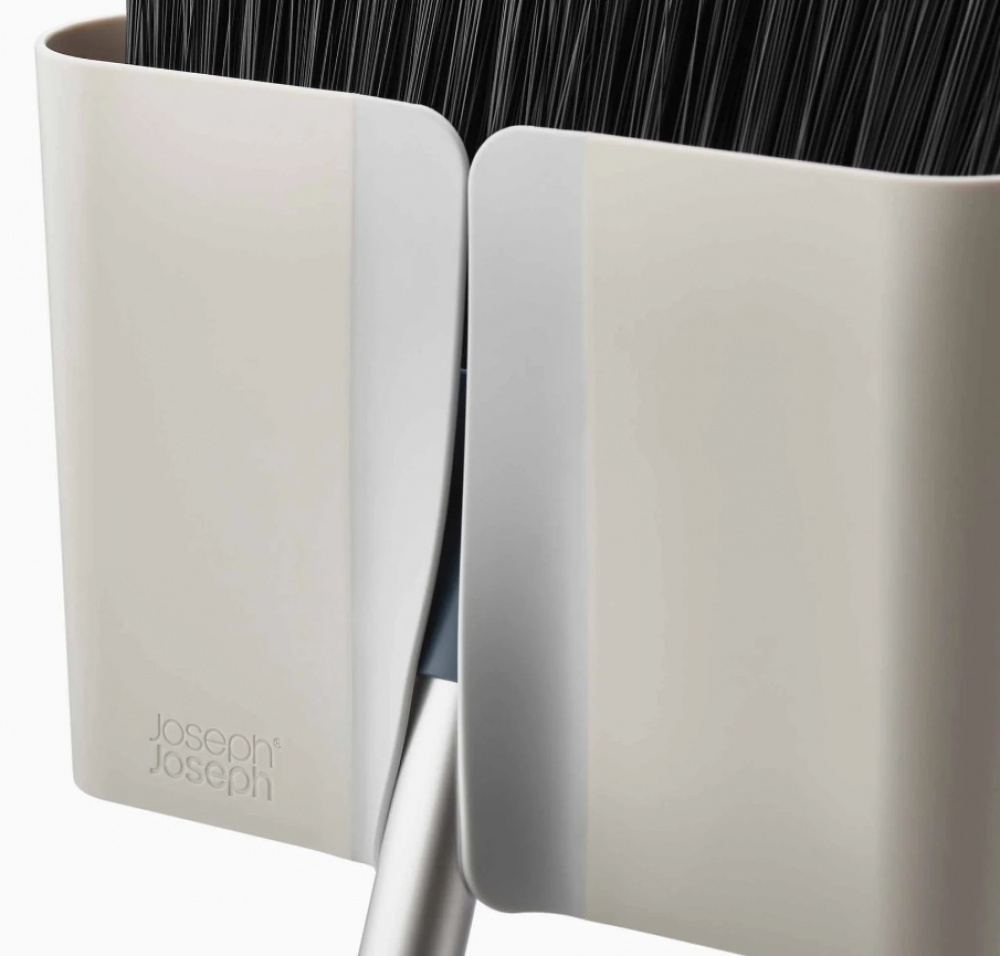 Broom, Wall-mounted, CLEAN-STORE LONGBRISTLE, Joseph Joseph, Silver / Blue in the group Storage / Cleaning and waste sorting / Cloths and brushes at SmartaSaker.se (42761)