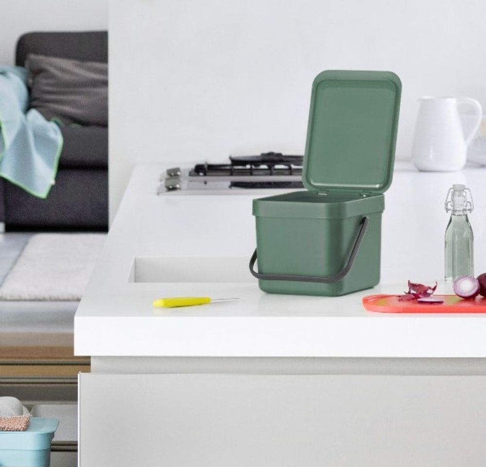 Bin for organic waste, BRABANTIA SORT & GO WASTE BIN, 6 L, Green in the group Storage / Cleaning and waste sorting / Waste sorting at SmartaSaker.se (42762)