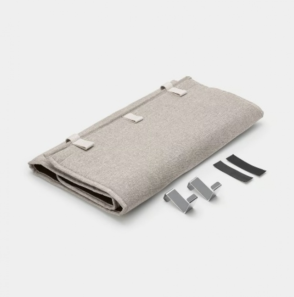 Blanket, Over Door, BRABANTIA DOOR STEAM BLANKET, 51 x 0,8 x H 110 cm , Beige-Grey in the group Storage / Laundry and care / Ironing accessories at SmartaSaker.se (42810)