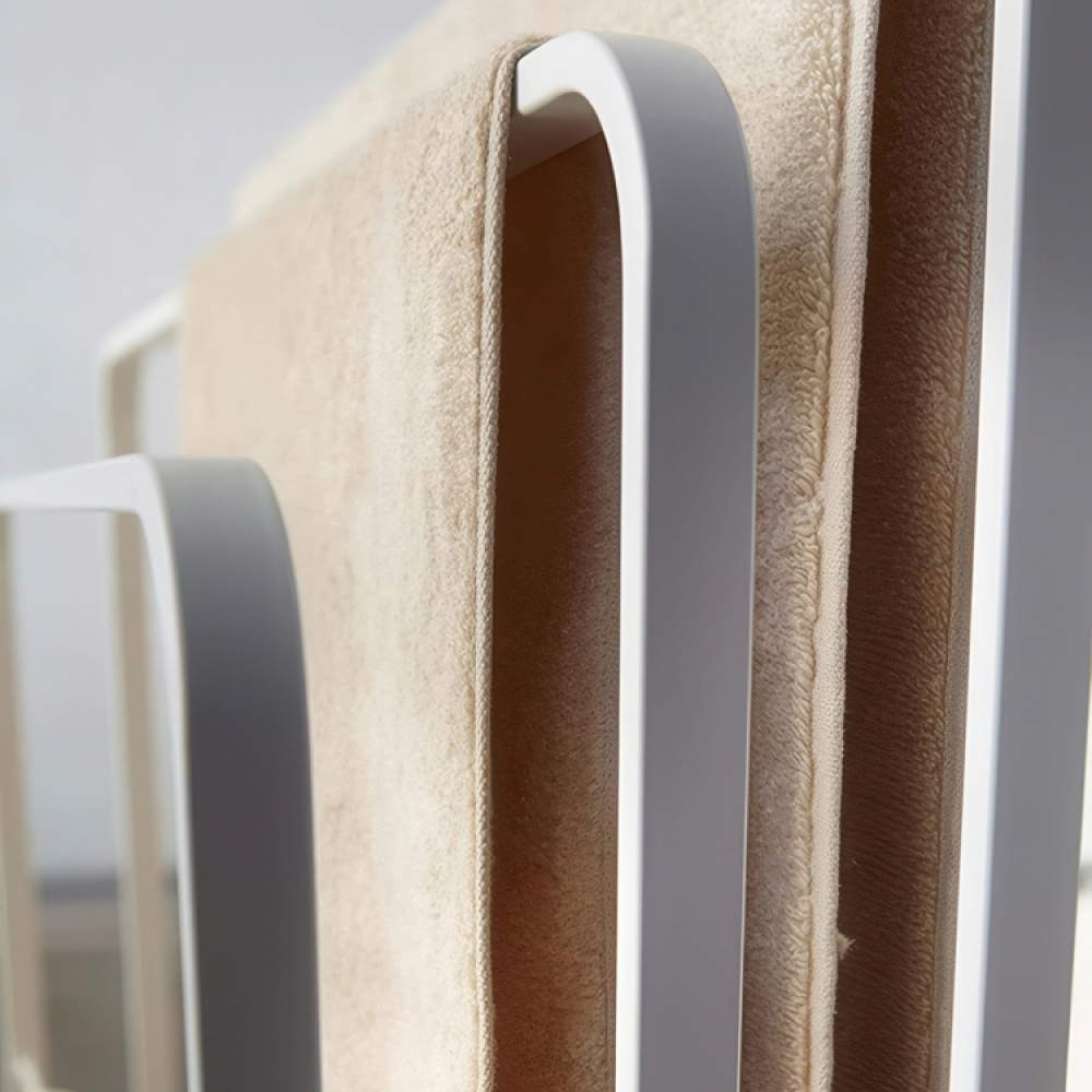 Rack in metal, TOWER TOWEL HANGER, 14 x 70 x H 81 cm in the group Storage / Bathroom storage at SmartaSaker.se (42890)