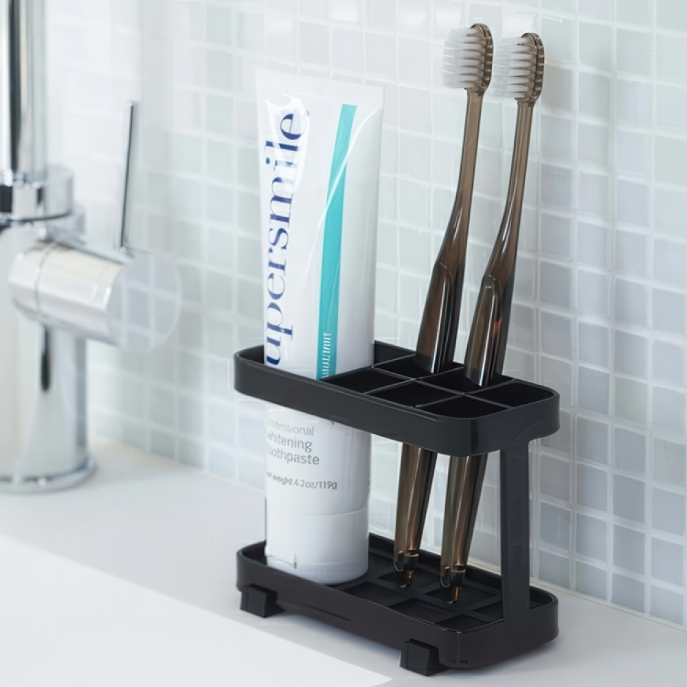 Toothbrush holder in metal, YAMAZAKI TOWER, 11 x 5 x H 8 cm in the group Storage / Bathroom storage at SmartaSaker.se (42921)