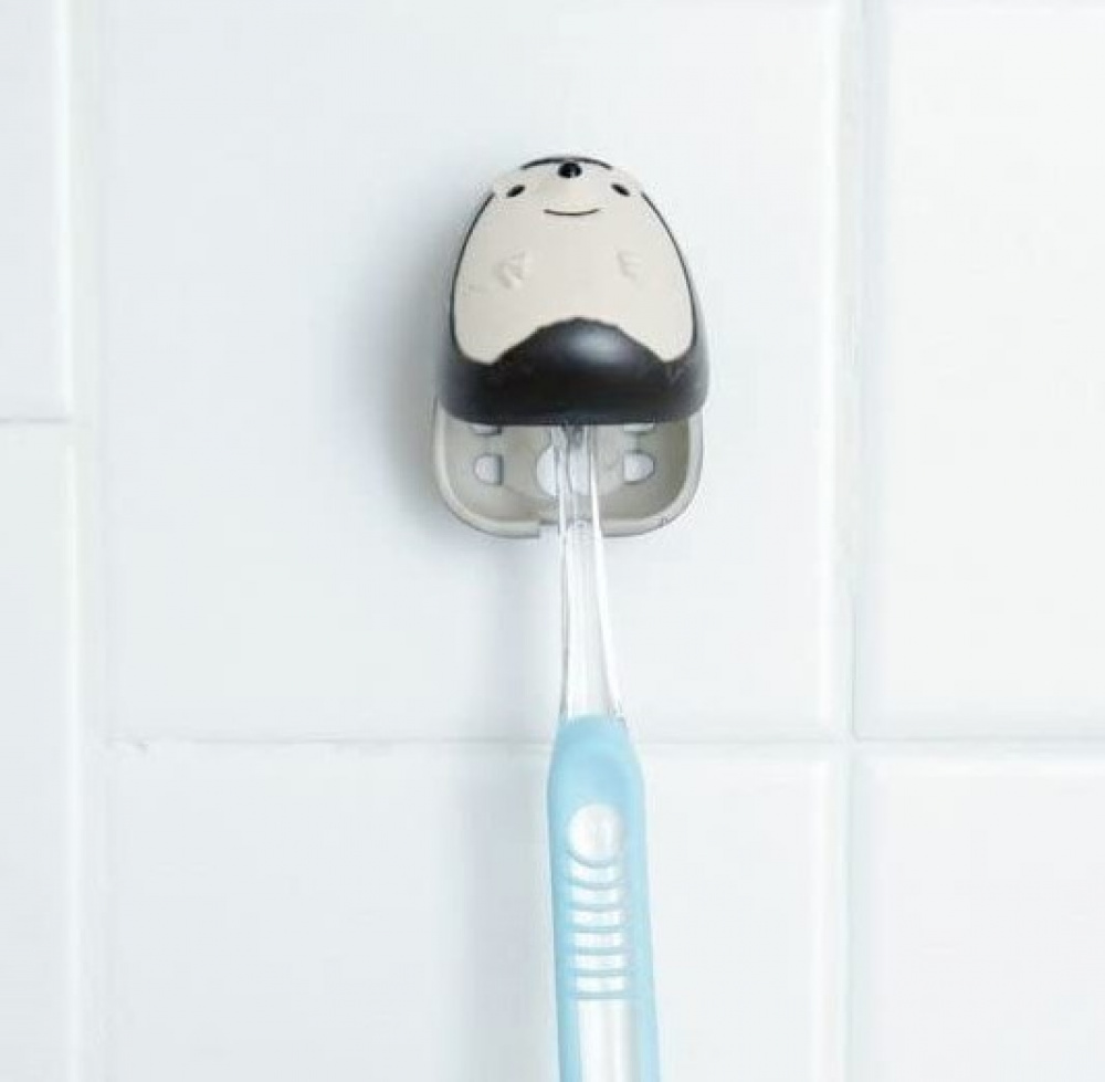 Toothbrush holder with suction, HEDGEHOG, Kikkerland, Brun / Beige in the group Storage / Bathroom storage at SmartaSaker.se (42930)