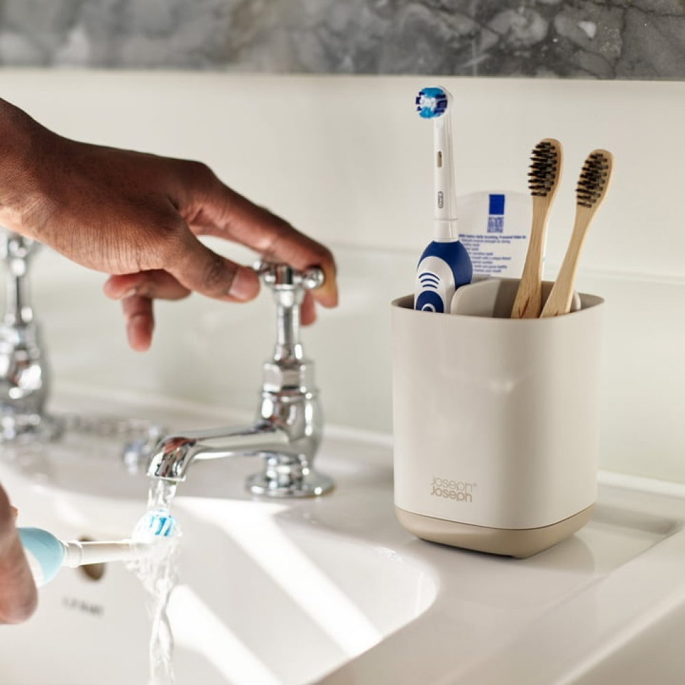  Caddy for electric toothbrushes, EASY STORE ECRU, 9 x 9 x H 12,7 cm Joseph Joseph, Light Grey in the group Storage / Bathroom storage at SmartaSaker.se (42938)