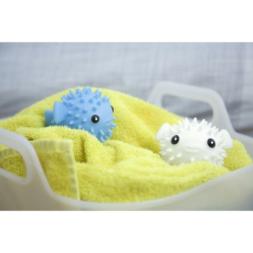 Drying balls for the dryer, PUFFER FISH DRYER BUDDIES, 2 pieces, Blue / White in the group Storage / Laundry and care at SmartaSaker.se (42968)