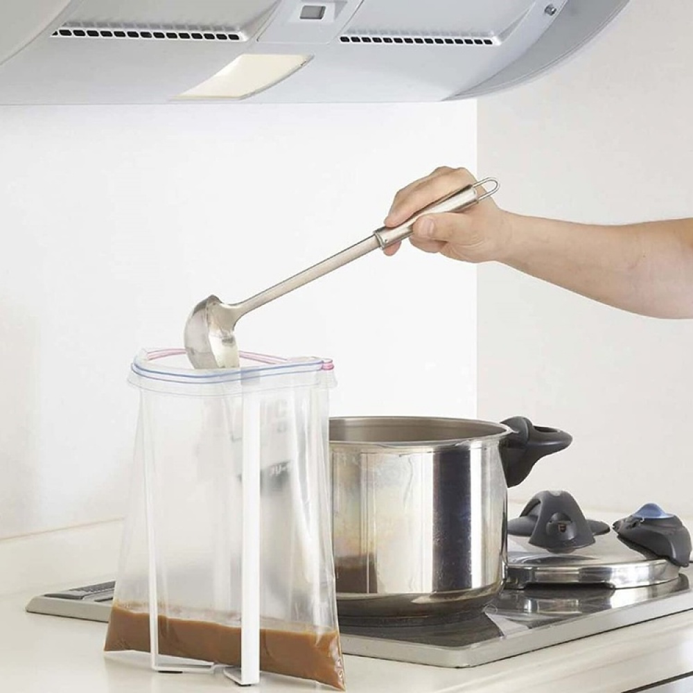 Bottle Drying Stand, TOWER KITCHEN ECO STAND, Yamazaki in the group Storage / Kitchen storage / Dish racks and sink accessories at SmartaSaker.se (42987)