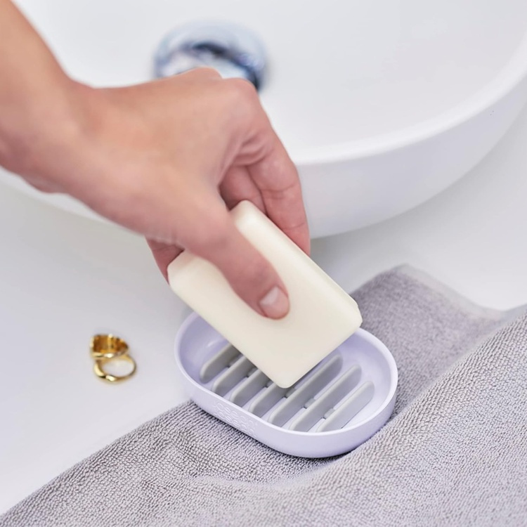Soap cup, DUO QUICK-DRAIN, 11.5 x 8 x H 2,5 cm, Joseph Joseph, White in the group Storage / Bathroom storage at SmartaSaker.se (43070)