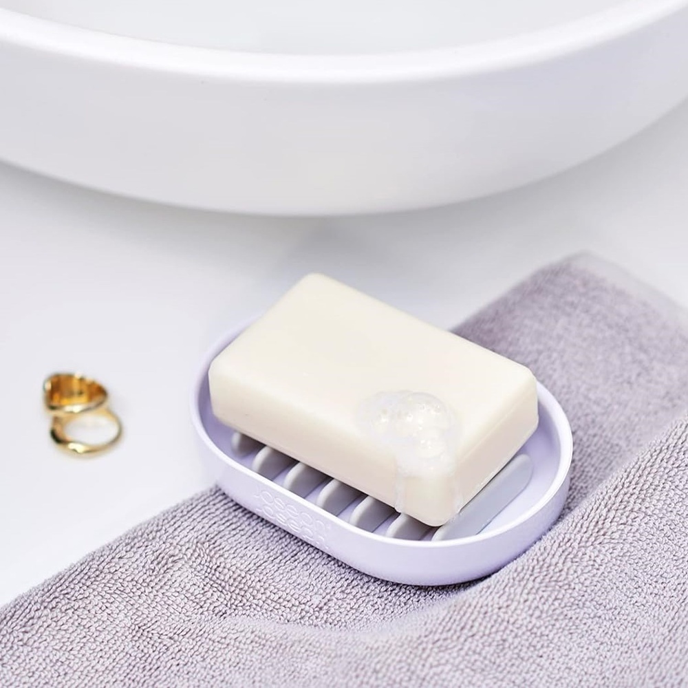 Soap cup, DUO QUICK-DRAIN, 11.5 x 8 x H 2,5 cm, Joseph Joseph, White in the group Storage / Bathroom storage at SmartaSaker.se (43070)