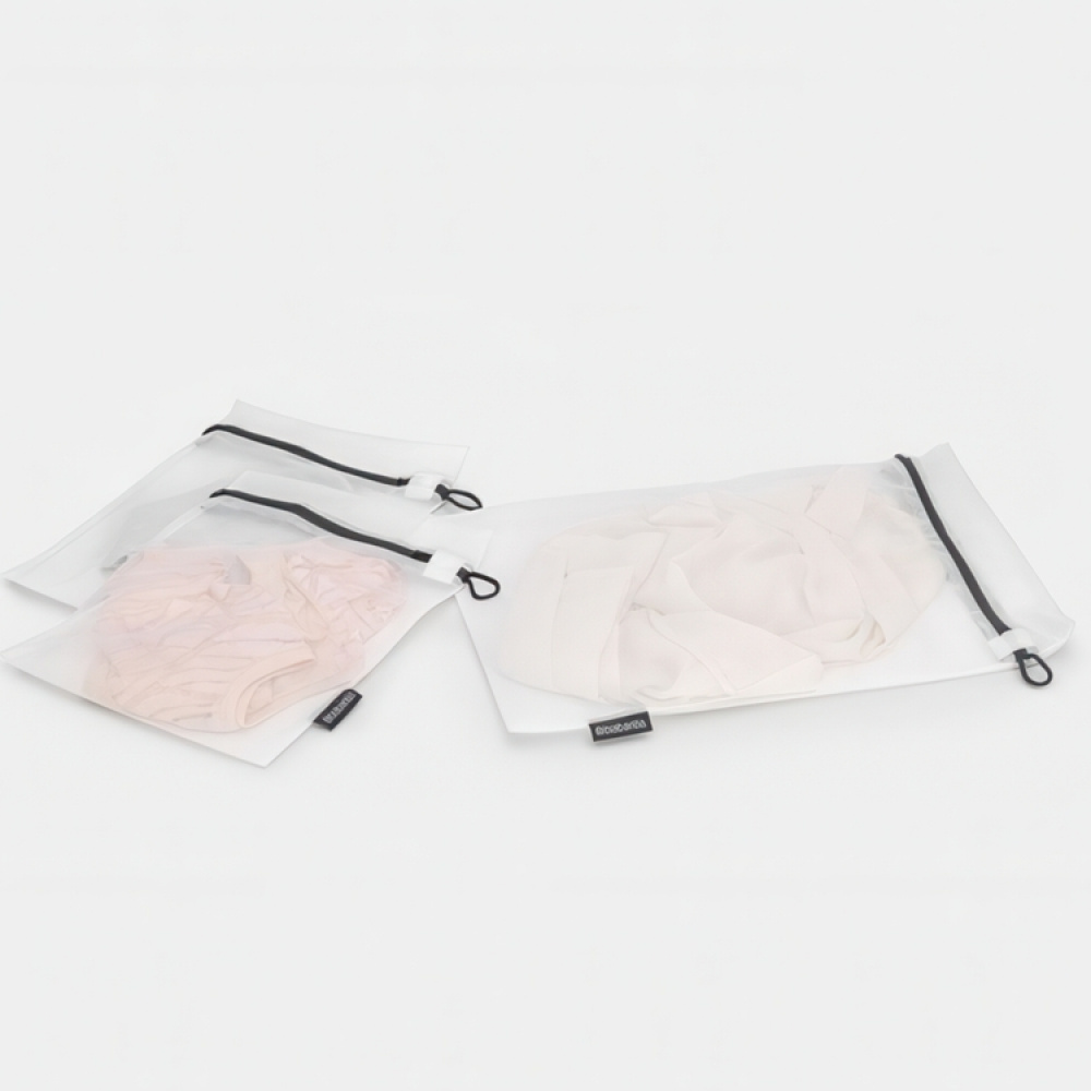 Wash Bags, Set of 3 , BRABANTIA, 2 psc - 33 x 25 cm & 1psc - 45 x 33 cm in the group Storage / Laundry and care / Laundry bags at SmartaSaker.se (43118)