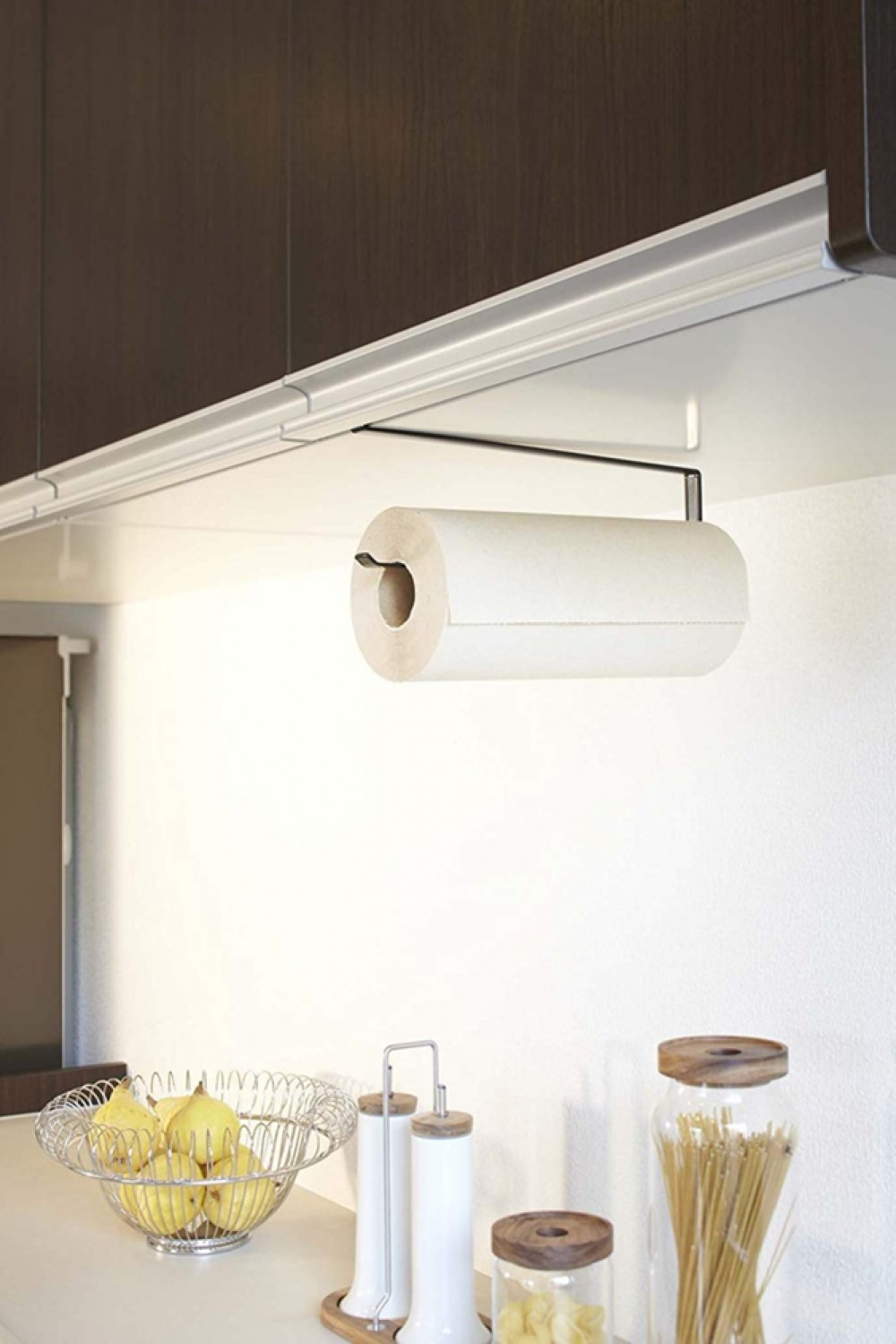 Under shelf holder for kitchen towels, TOWER KITCHEN PAPER TOWEL, Yamazaki, Black in the group Storage / Kitchen storage / Kitchen cabinet organizers / Under shelf storage at SmartaSaker.se (43150)